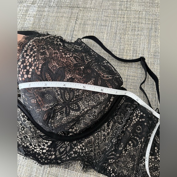 NWOT Victoria’s Secret bralette - Picture 7 of 9